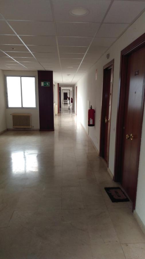 Apartamento Calle Mauricio Legendre มาดริด ภายนอก รูปภาพ