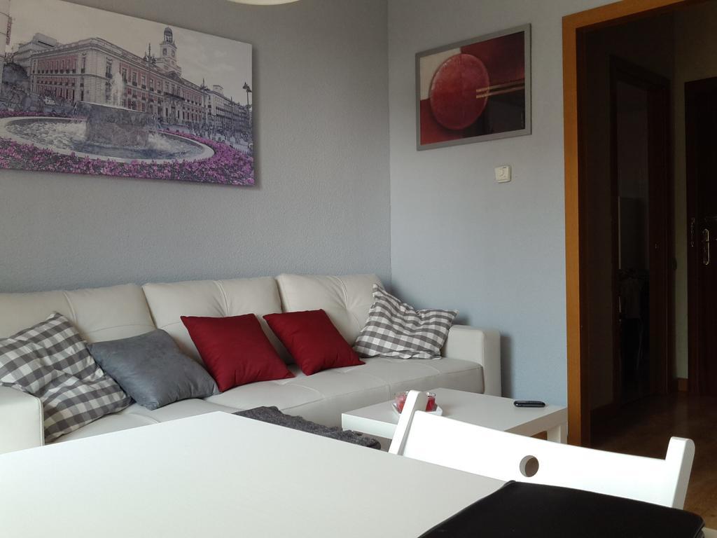 Apartamento Calle Mauricio Legendre มาดริด ห้อง รูปภาพ